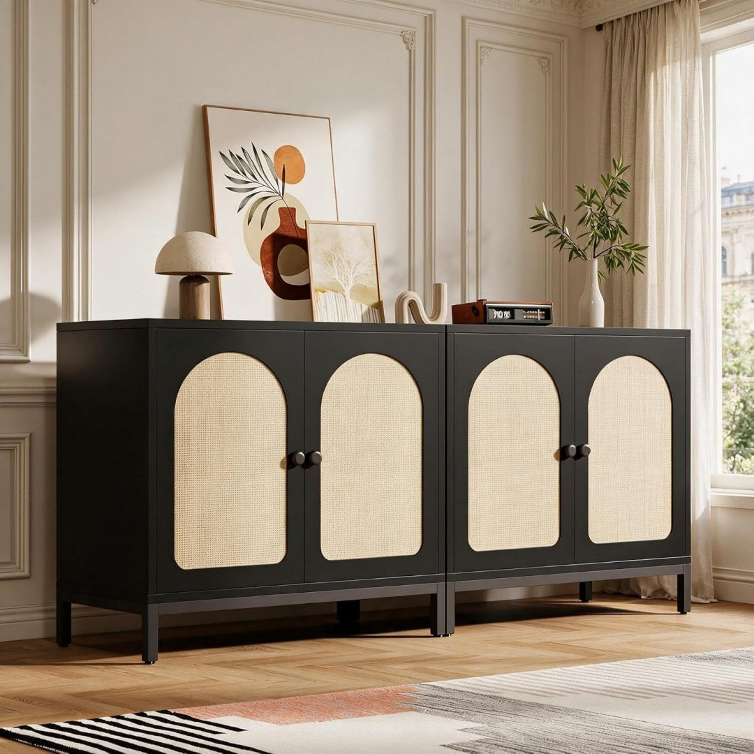 Sideboard verbindet Flechtoptik und verstellbare Ablagen
