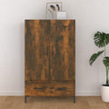 Der Hochschrank misst 70 x 31 x 115 cm aus Holzwerkstoff