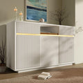 Sideboard mit den Massen 140 x 40 x 85 cm